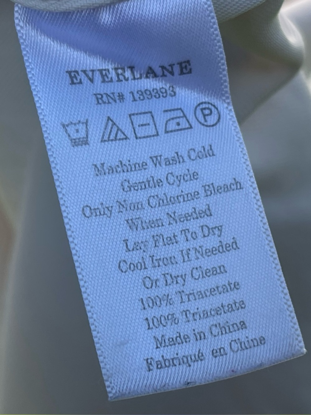Everlane Creamy White V-Neck Slip Dress, Classic, Minimalist, versatile, 4 - Picture 8 of 9